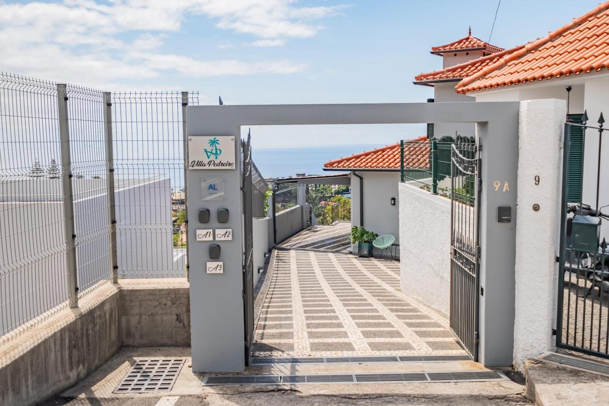 Villa Pedreiro ฟุงชาล ภายนอก รูปภาพ